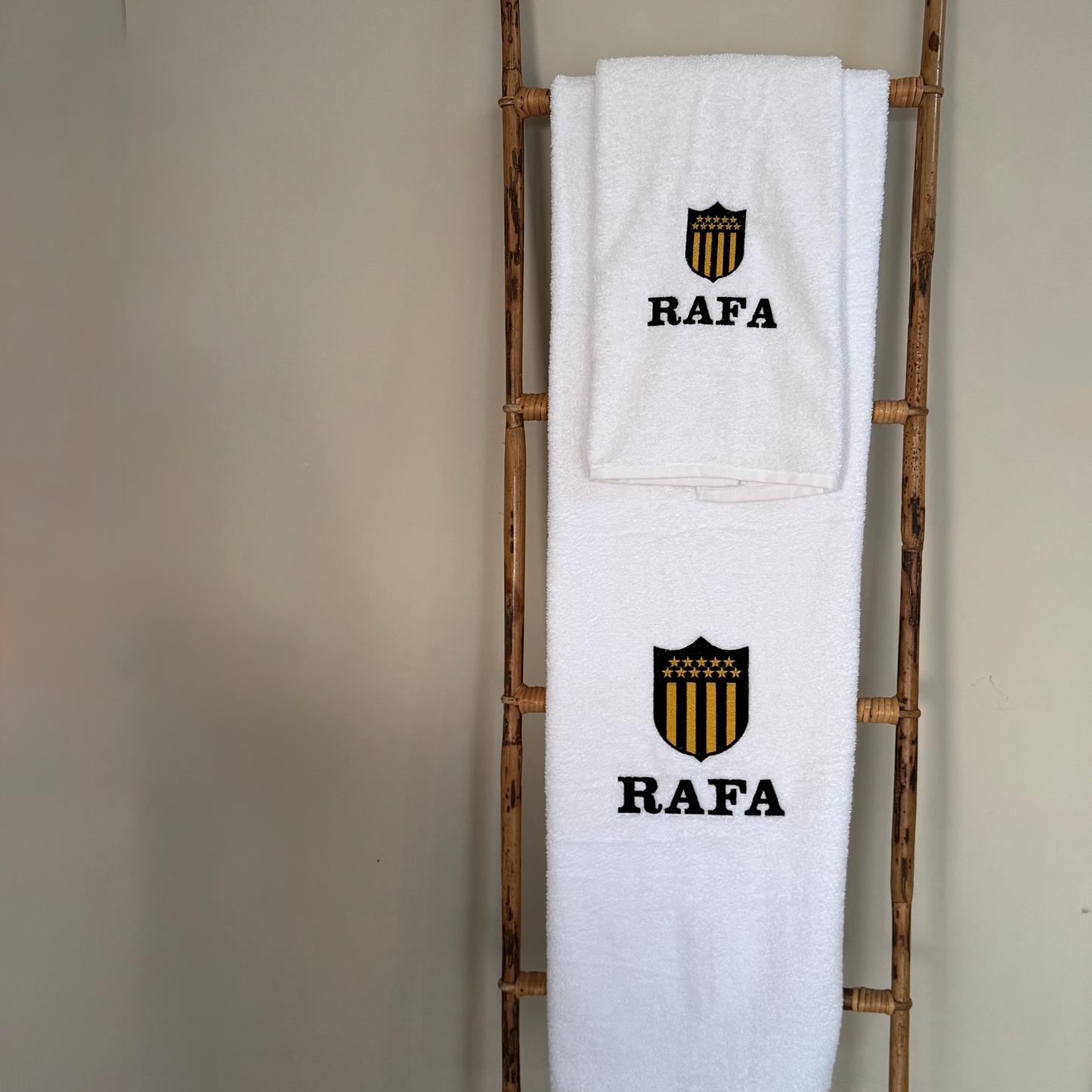 Toalla Peñarol Blanca